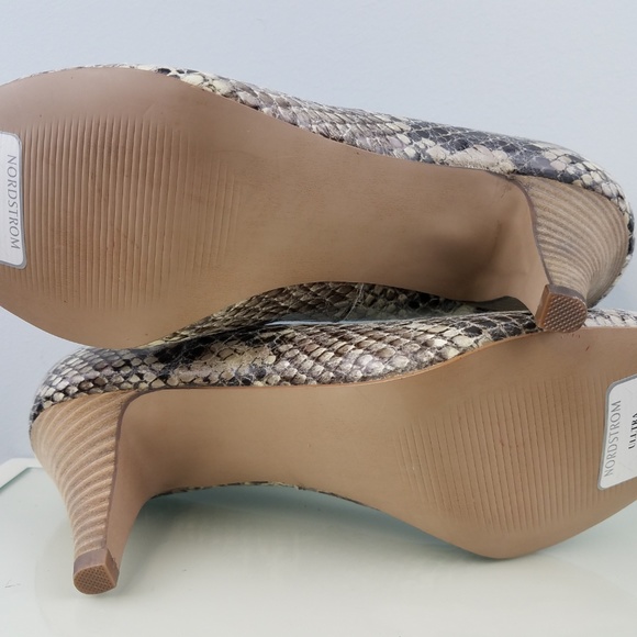 Steve Madden Brown Snakeskin High Heel Pumps 6.5 - Picture 8 of 8
